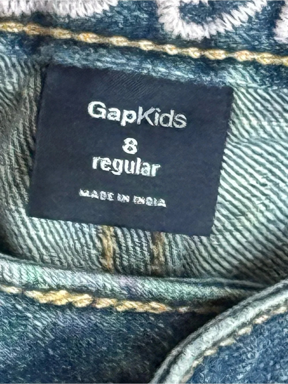 GAP Blue Cropped Jeans with Floral Embroidered Back Pockets
